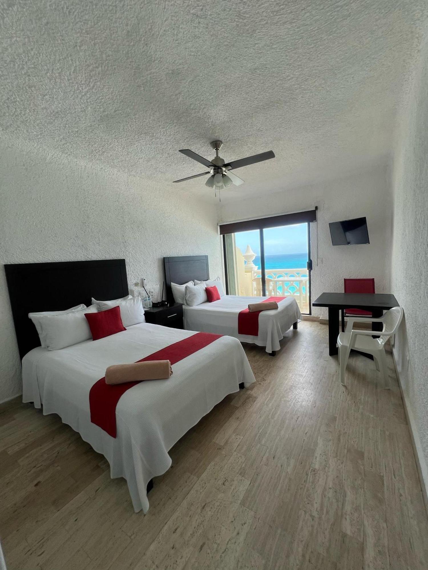 “Magic Sunrise At Cancun” Exteriér fotografie