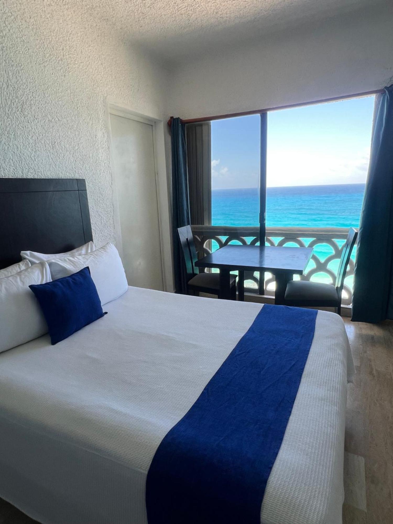 “Magic Sunrise At Cancun” Exteriér fotografie